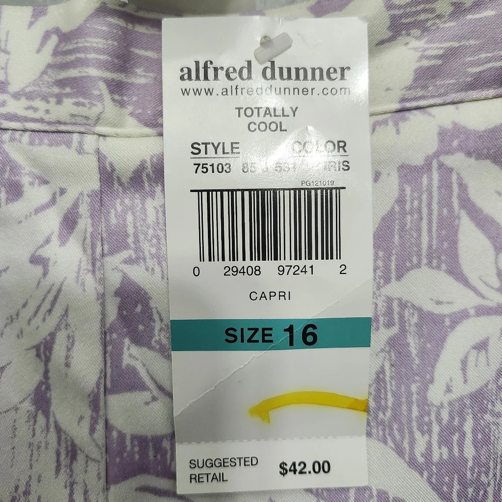 Alfred dunner women's capri pants size 16 floral white and purple new with tags - Picture 3 of 7